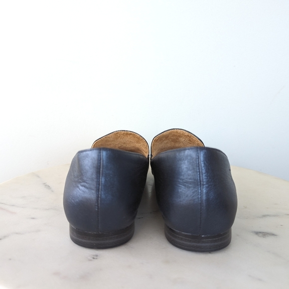 Naturalizer Women's Emiline Blue Metallic Leather Loafers - Picture 9 of 10